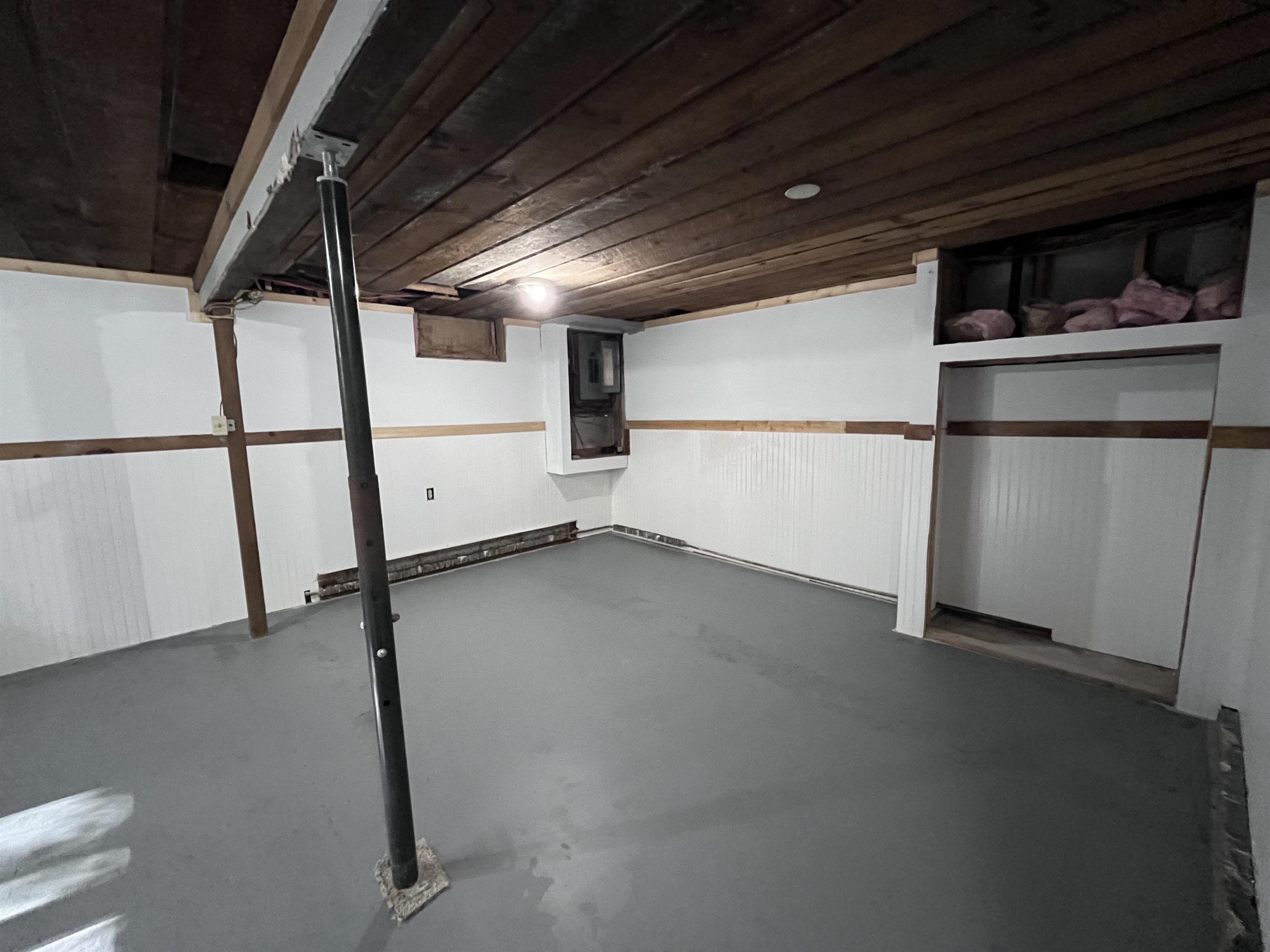 5614 Walker Mountain Road Clarendon, VT 05777 - Photo 28 of 32 Gallery Image 28
