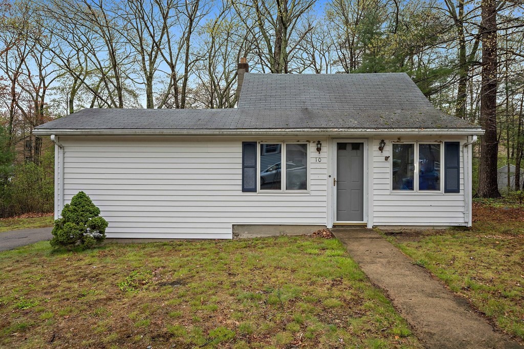 10 Leon Road Holbrook, MA 02343 - Photo 3 of 14