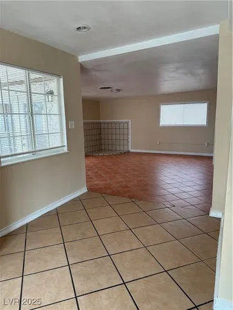 $1,700 | 5504 West Bartlett Avenue, Las Vegas, NV 89108