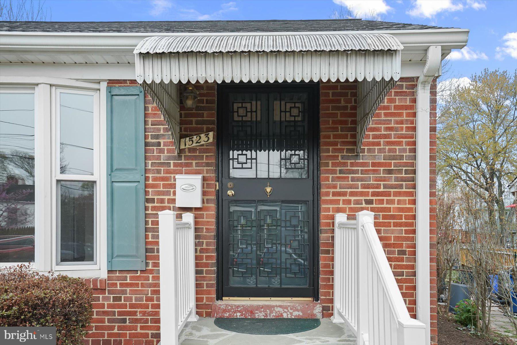 1523 Jasper Street Silver Spring, MD 20902 - Photo 3 of 41 Entrance