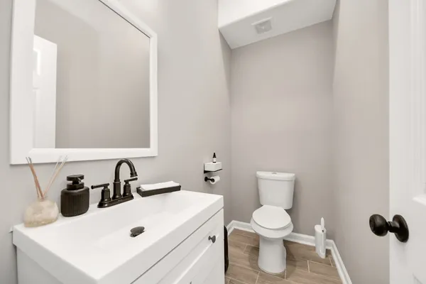 $2,150 | 7963 Birmingham Street, Houston, TX 77028