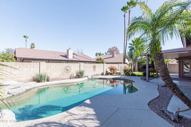 $550,000 | 450 East Merrill Avenue, Gilbert, AZ 85234