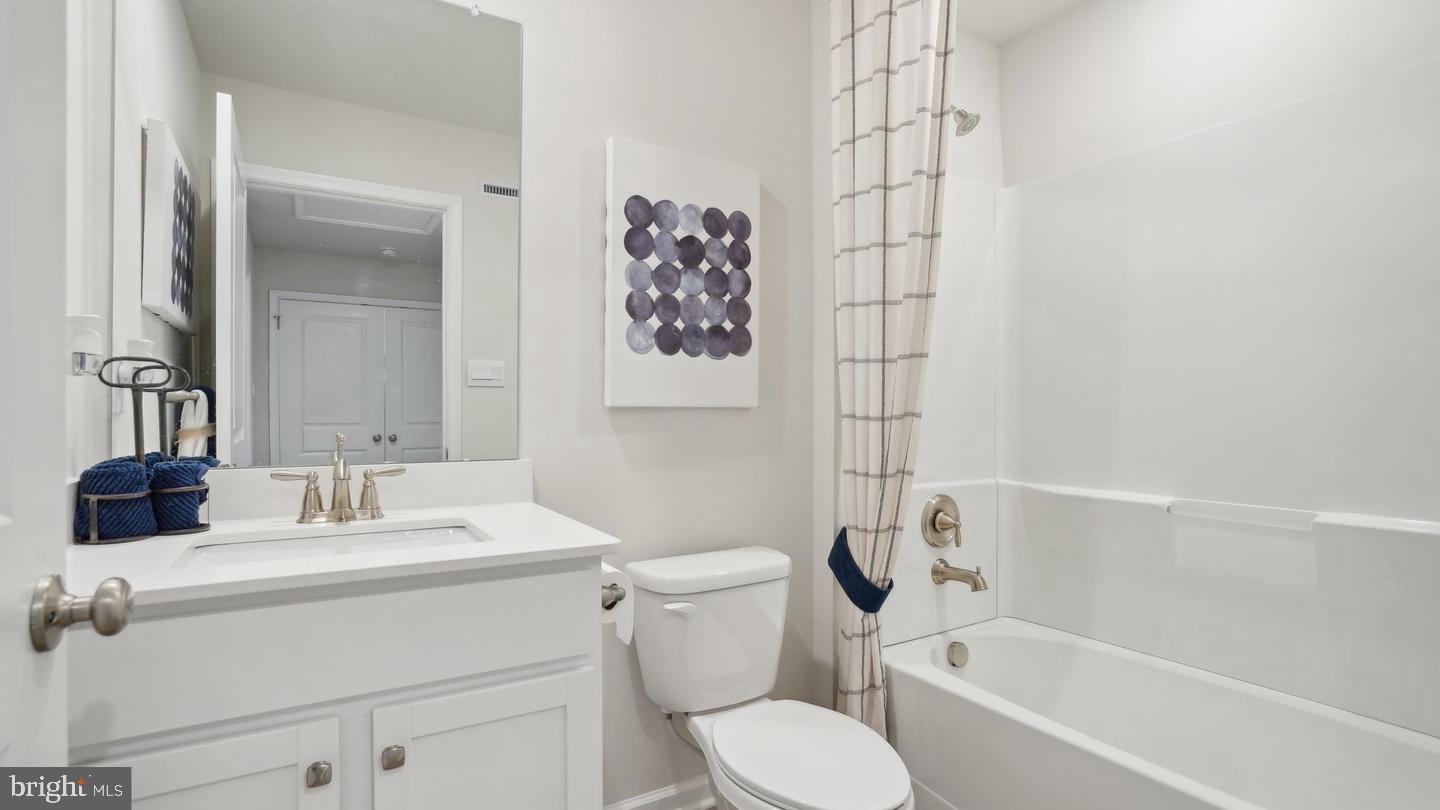 80 Alexander Way Westampton, NJ 08060 - Photo 19 of 45 a bathroom with a sink toilet and shower