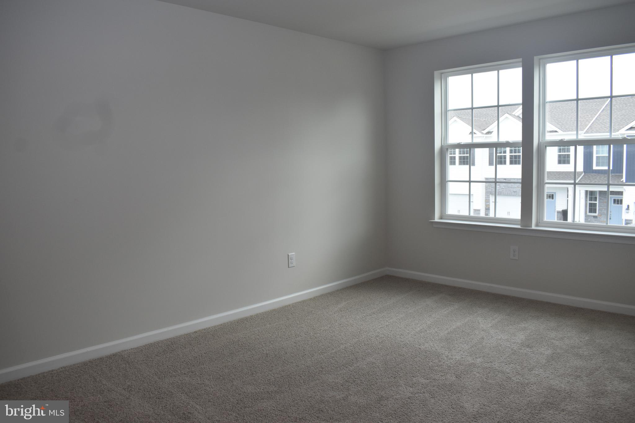 80 Alexander Way Westampton, NJ 08060 - Photo 32 of 45 an empty room with a window