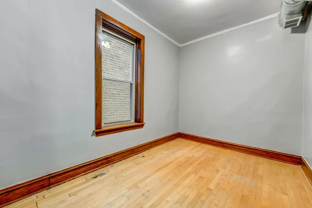 $2,000 | 2419 North Kostner Avenue, Unit 1, Chicago, IL 60639