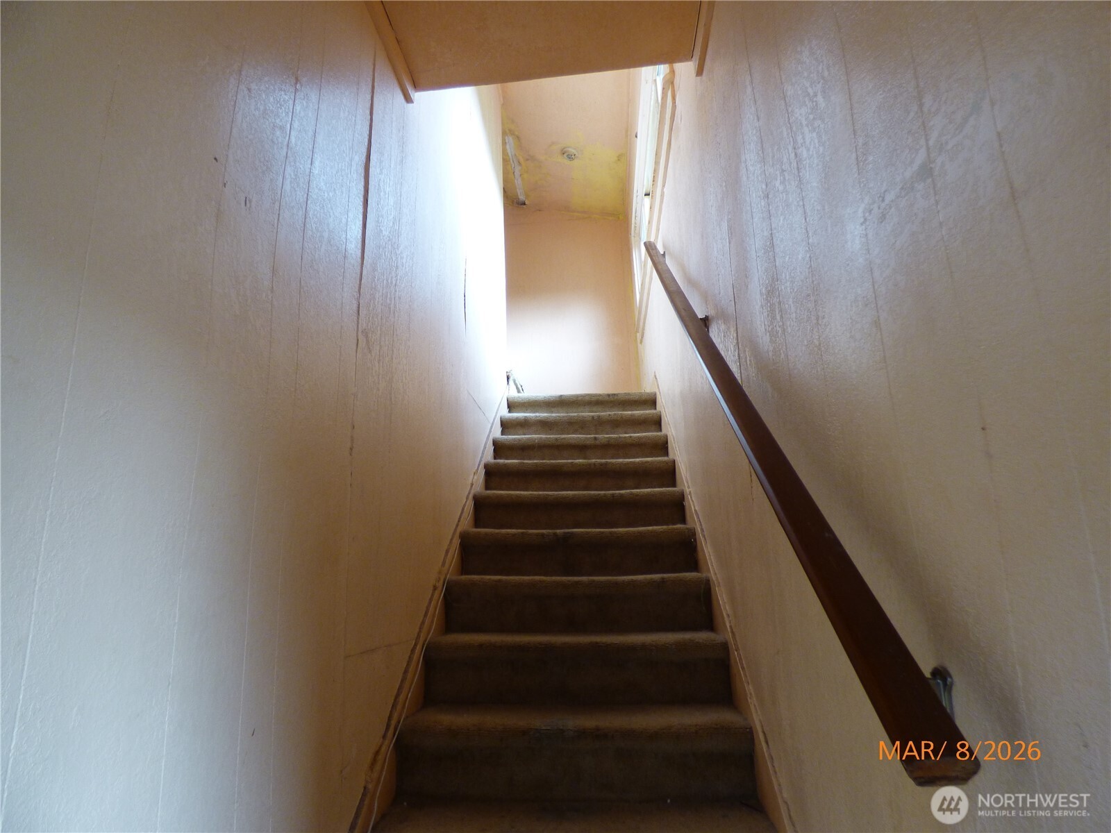 1801 West Second Street Aberdeen, WA 98520 - Photo 13 of 16 a view of entryway