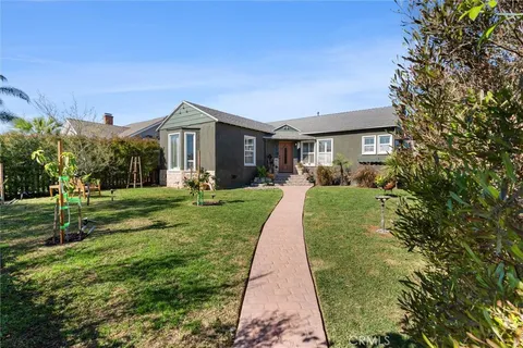 $1,295,000 | 3903 West 59th Place, Los Angeles, CA 90043