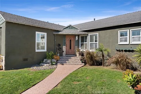 $1,295,000 | 3903 West 59th Place, Los Angeles, CA 90043