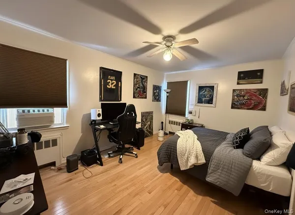 $3,600 | 525 East Olive Street, Long Beach, NY 11561