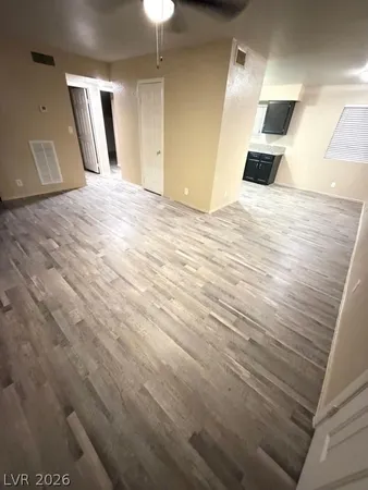 $825 | 4360 Twin View Circle, Unit 1, Las Vegas, NV 89121