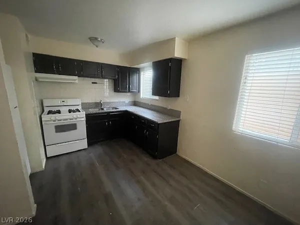 $850 | 4360 Twin View Circle, Unit 1, Las Vegas, NV 89121