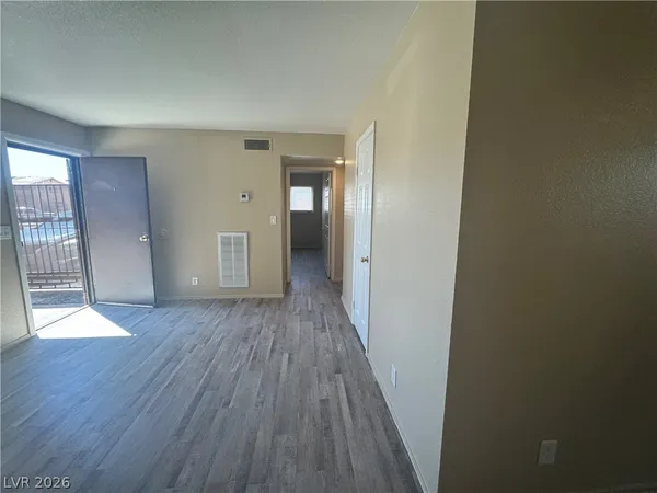 $825 | 4360 Twin View Circle, Unit 1, Las Vegas, NV 89121