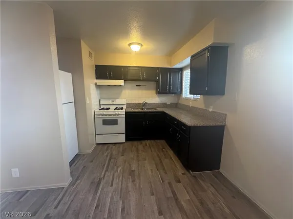 $825 | 4360 Twin View Circle, Unit 1, Las Vegas, NV 89121
