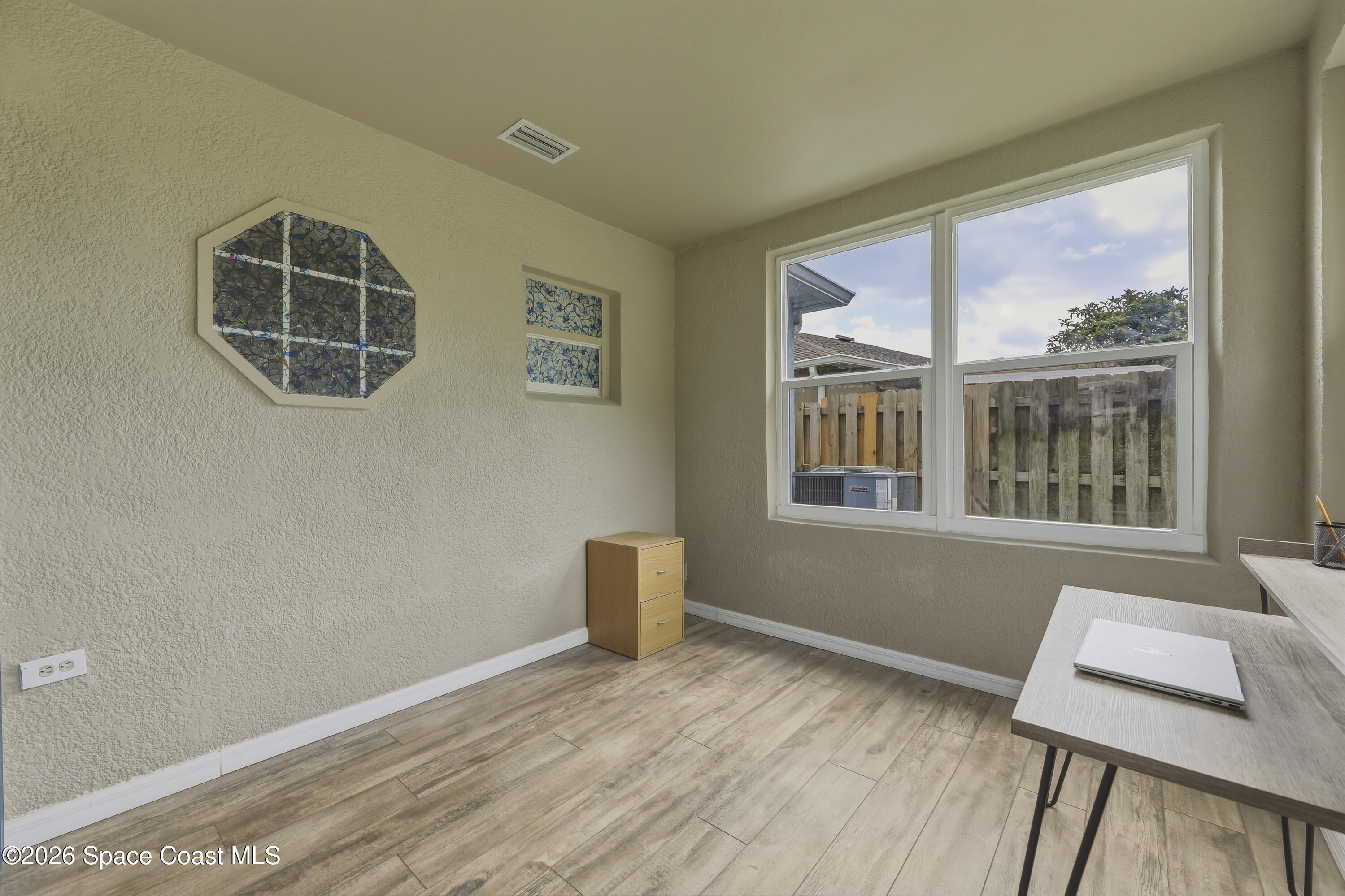 2124 Spring Creek Circle Palm Bay, FL 32905 - Photo 23 of 54 33 (2)