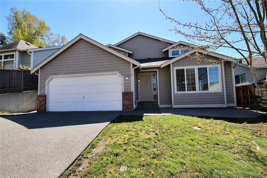 531 South 53rd Place Renton, WA 98055 - Photo 1 of 25