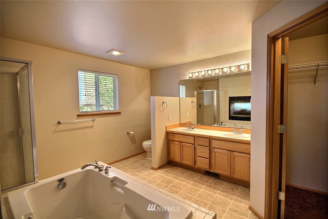 531 South 53rd Place Renton, WA 98055 - Photo 16 of 25