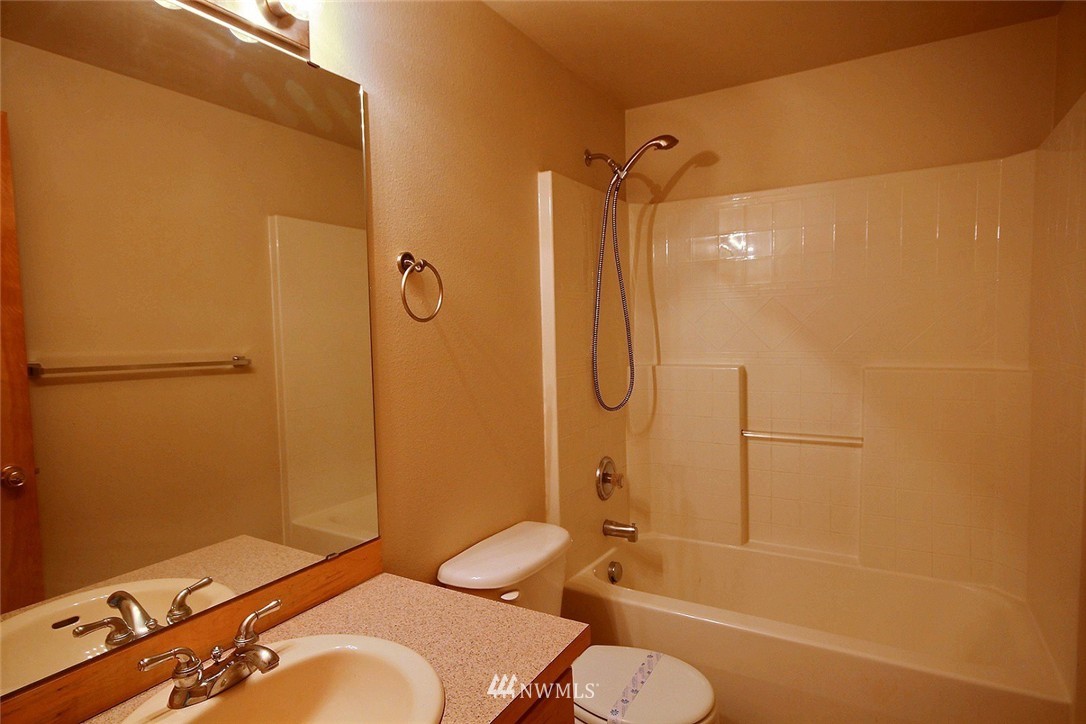 531 South 53rd Place Renton, WA 98055 - Photo 21 of 25