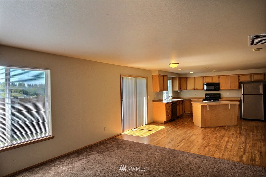 531 South 53rd Place Renton, WA 98055 - Photo 7 of 25