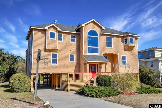 $925,000 | 811 Corolla Drive, Corolla, NC 27927