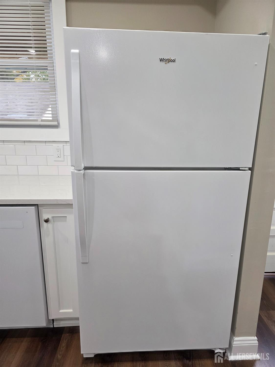 93 Player Avenue Edison, NJ 08817 - Photo 27 of 29 a view of bathroom