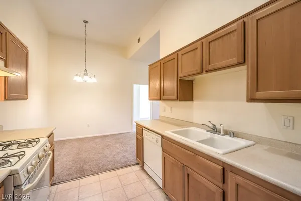 $1,692 | Undisclosed Address, Las Vegas, NV 89113