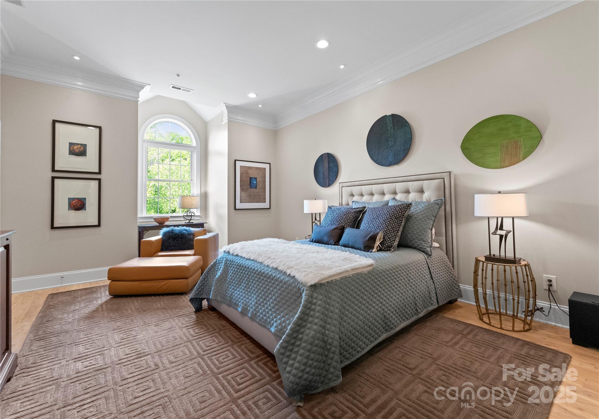 974 Queens Road Charlotte, NC 28207 - Photo 21 of 26 a bedroom with a bed and window