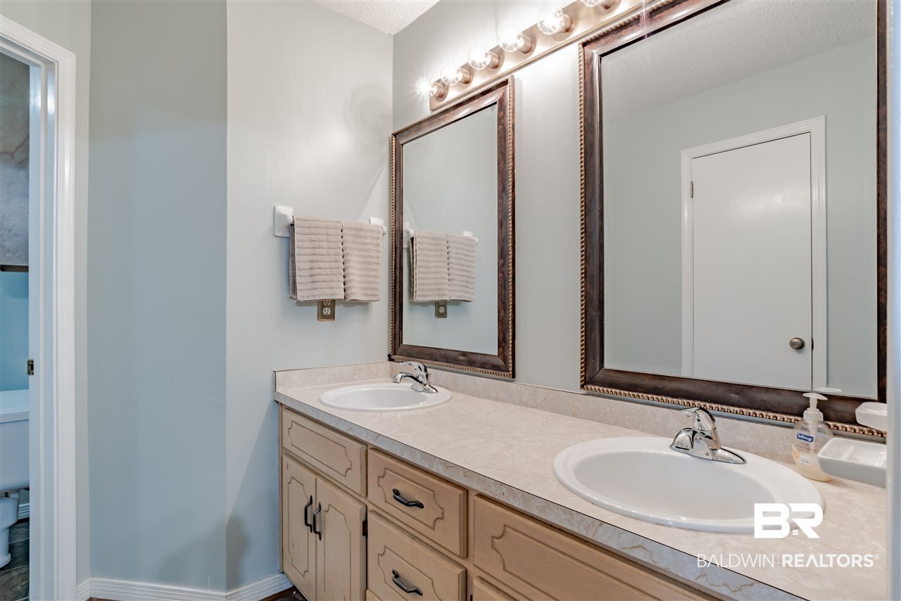 9400 Yorktowne Way Mobile, AL 36695 - Photo 12 of 29
