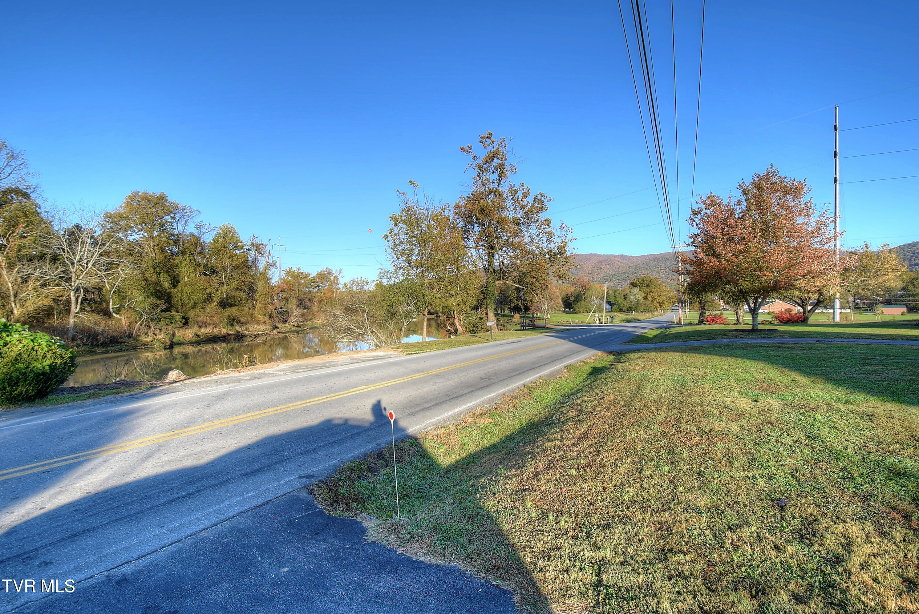 221 Blue Springs Road Elizabethton, TN 37643 - Photo 47 of 47 DSC_0784_5_6_7_8_9