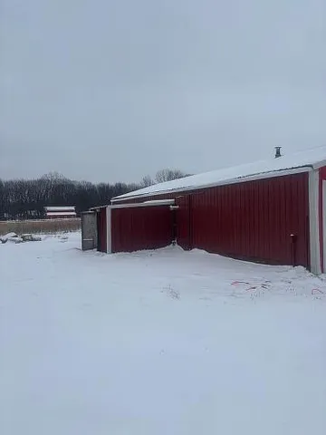 $185,000 | 5246 North Nicholson Road, Fowlerville, MI 48836