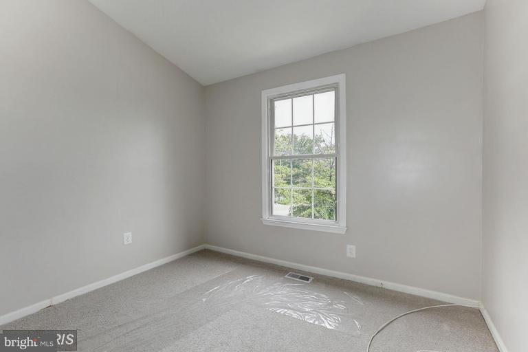 3562 Gentry Ridge Court Silver Spring, MD 20904 - Photo 14 of 23 Bedroom