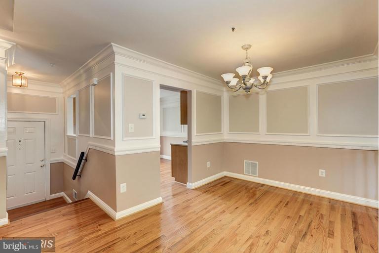 3562 Gentry Ridge Court Silver Spring, MD 20904 - Photo 3 of 23 Dining Room