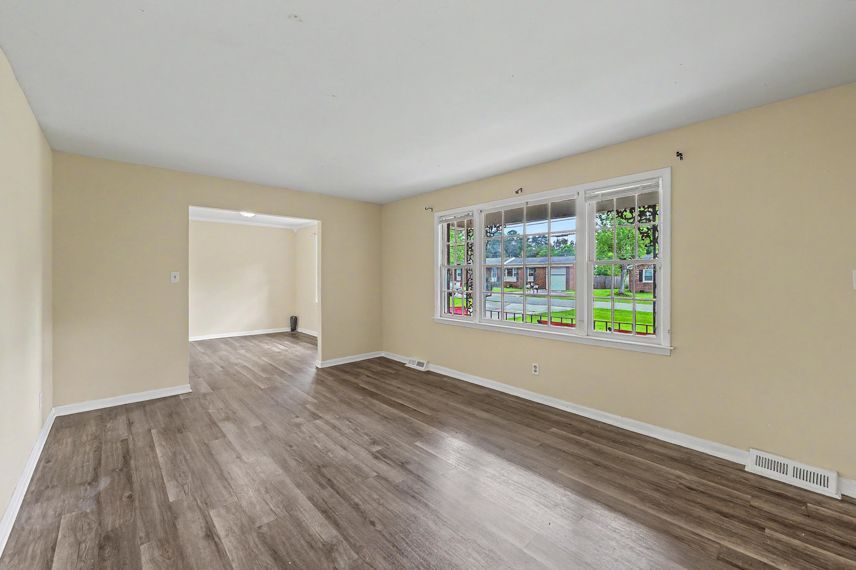 104 County Rd S-18-334 Ladson, SC 29456 - Photo 11 of 53 ZYN_1800_1_2_3_4_5_6