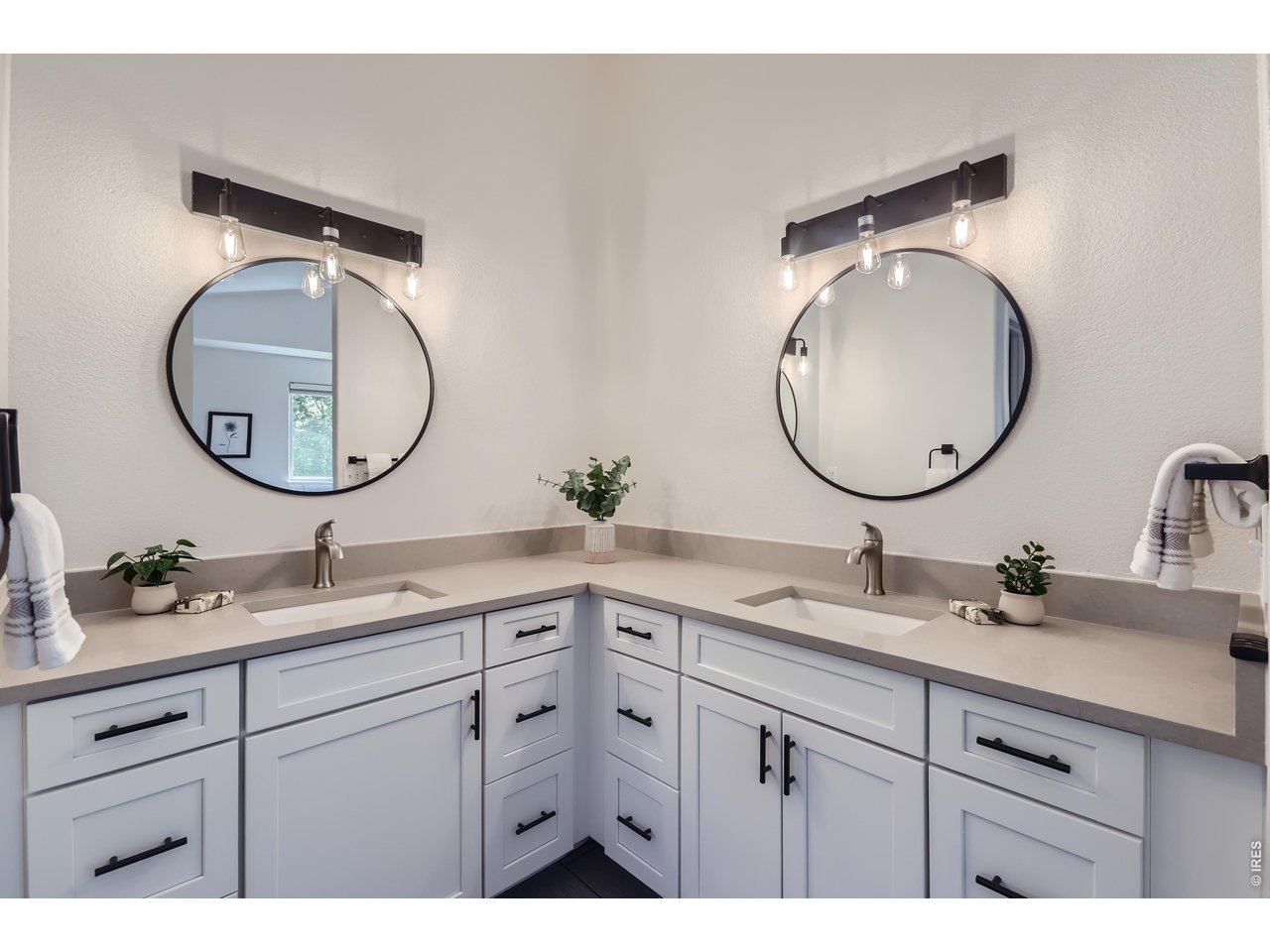 3200 Wright Avenue Boulder, CO 80301 - Photo 20 of 27 Primary Bath