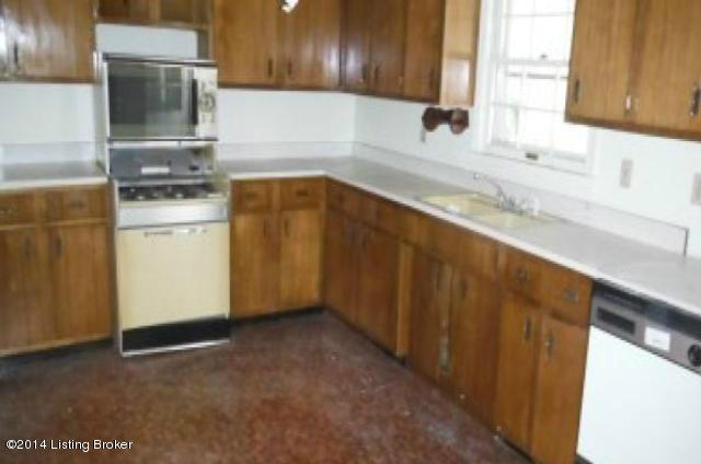 6211 Cooper Chapel Road Louisville, KY 40229 - Photo 5 of 12 11