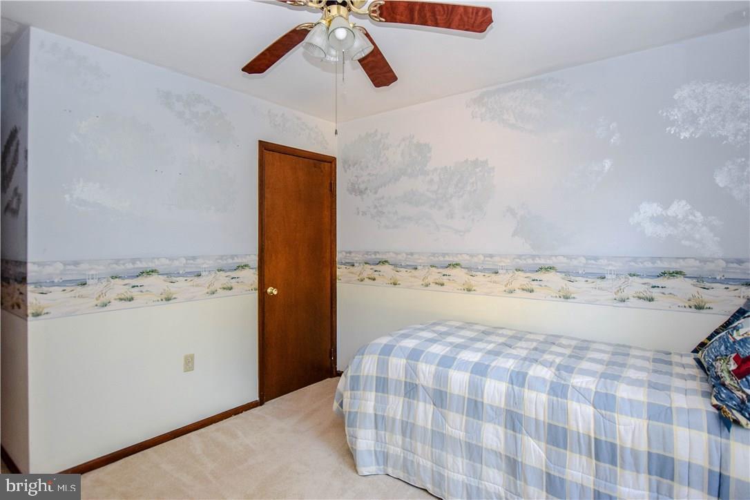 152 Stowaway Road Manahawkin, NJ 08050 - Photo 15 of 31