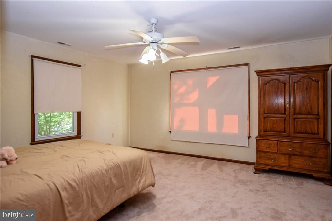 152 Stowaway Road Manahawkin, NJ 08050 - Photo 16 of 31