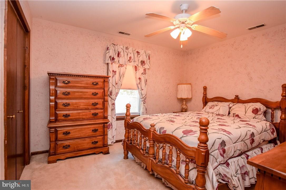 152 Stowaway Road Manahawkin, NJ 08050 - Photo 21 of 31
