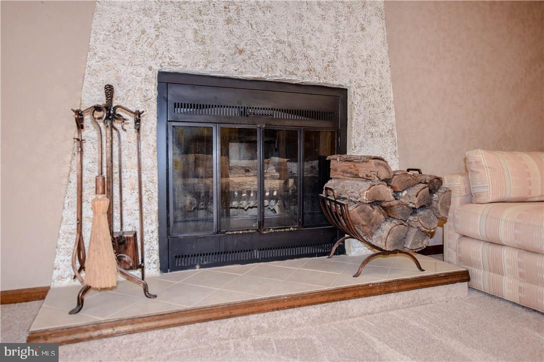 152 Stowaway Road Manahawkin, NJ 08050 - Photo 4 of 31