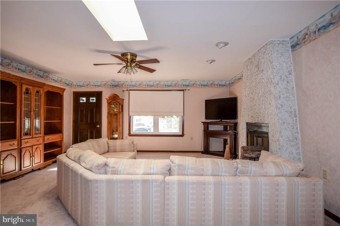 152 Stowaway Road Manahawkin, NJ 08050 - Photo 6 of 31