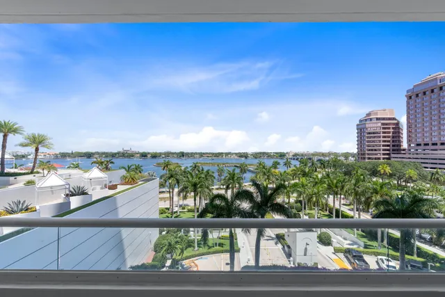 $2,490,000 | 529 South Flagler Drive, Unit 6E, West Palm Beach, FL 33401
