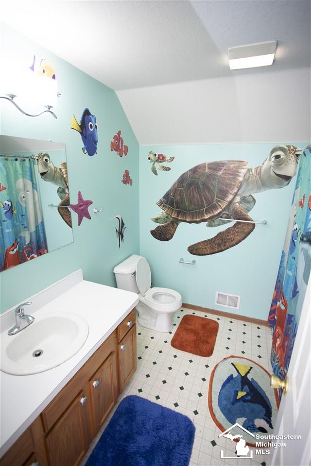 8245 Secor Road Lambertville, MI 48144 - Photo 20 of 26 Upstairs Bathroom