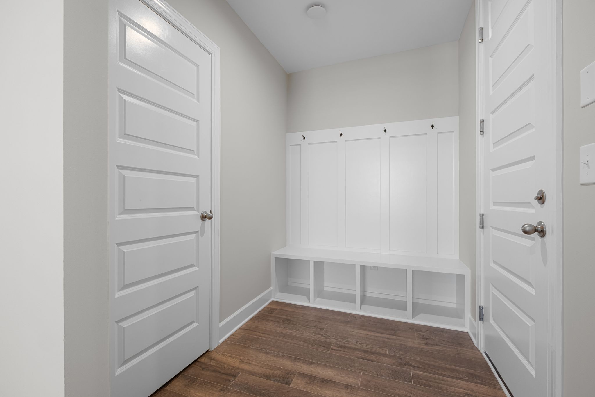 2001 Tee Time Trace Mount Juliet, TN 37122 - Photo 20 of 34 a view of an empty walk in closet