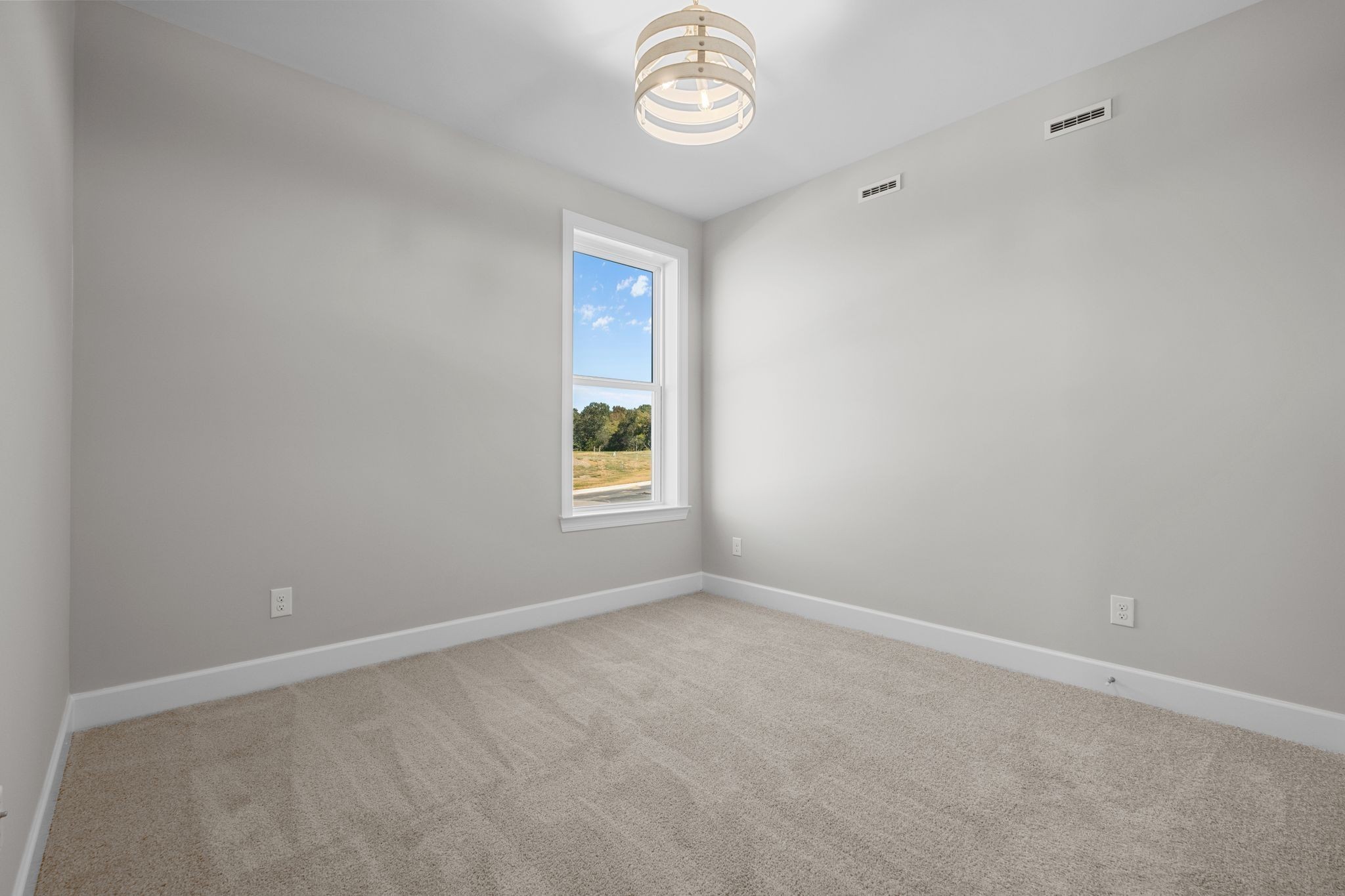 2001 Tee Time Trace Mount Juliet, TN 37122 - Photo 25 of 34 an empty room with a window