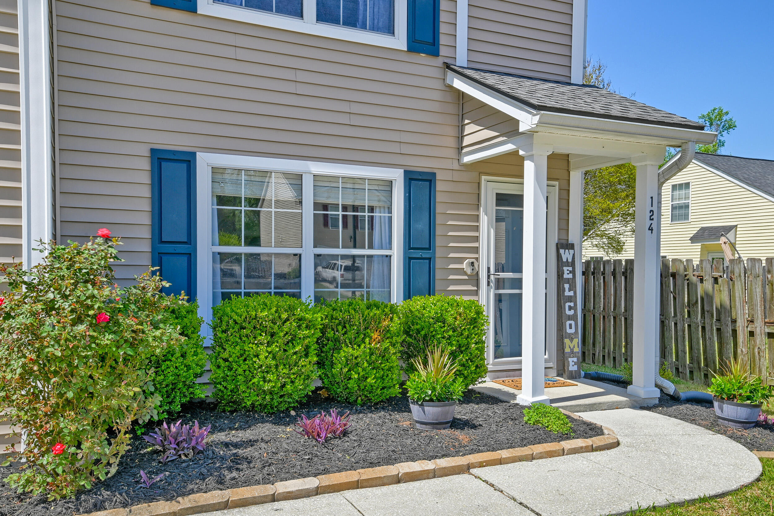 124 Hammerbeck Road Summerville, SC 29483 - Photo 2 of 49 124 Hammerbeck-50