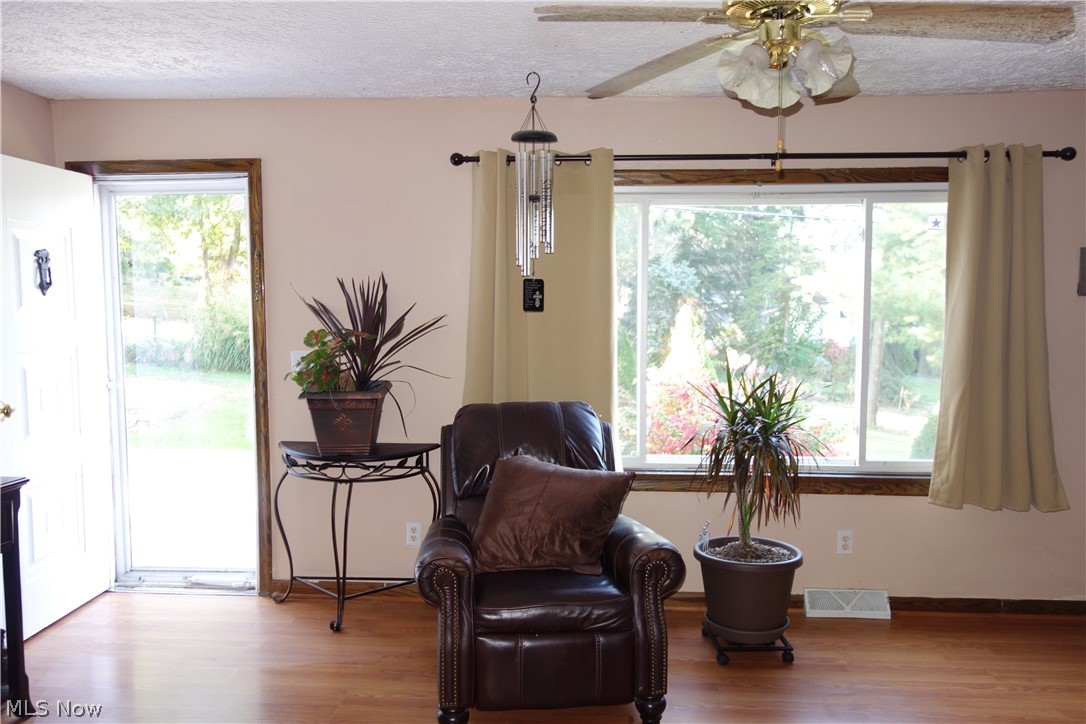 1282 West Nimisila Road New Franklin, OH 44216 - Photo 7 of 33