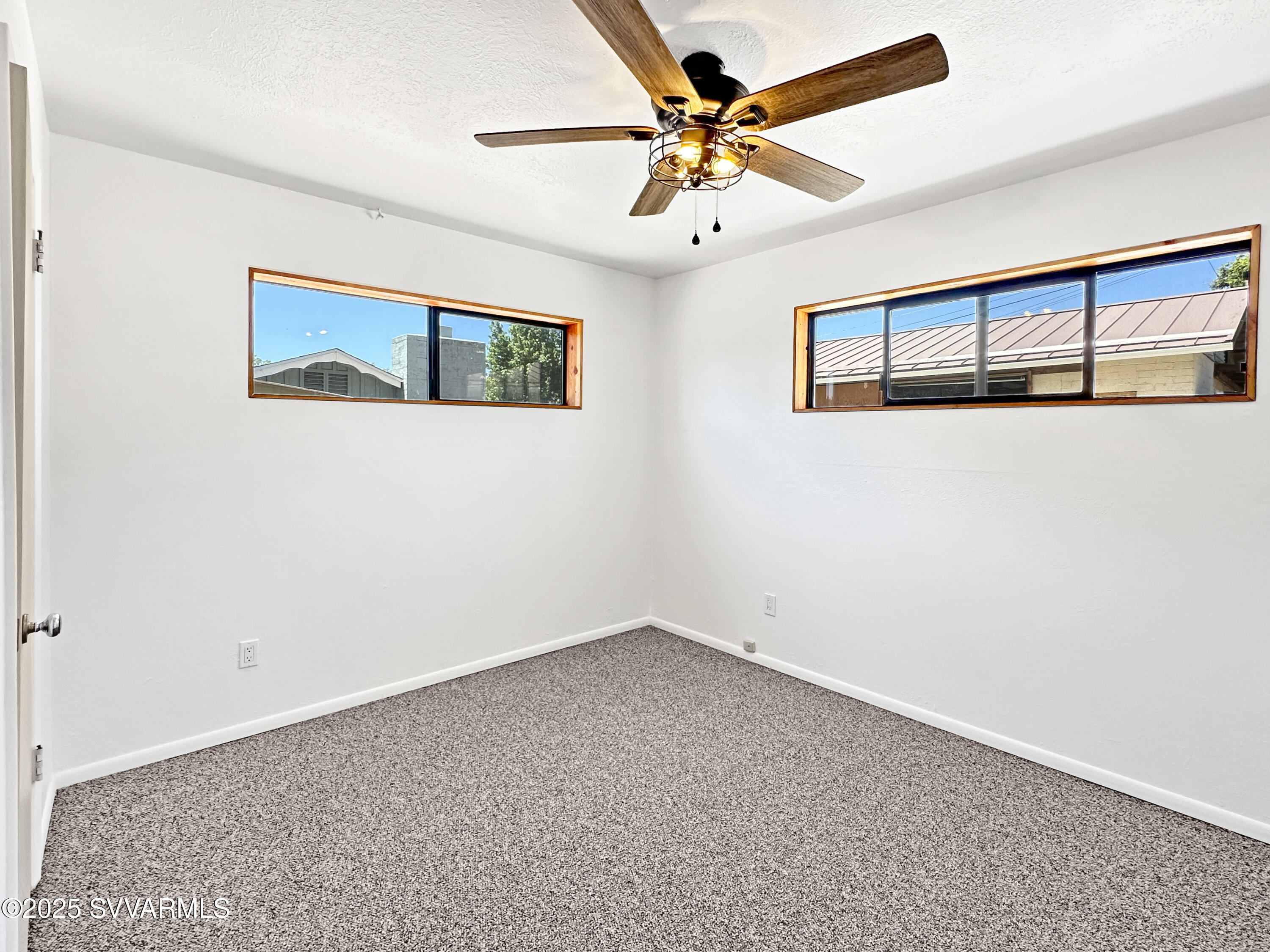 3219 North Manor Road Flagstaff, AZ 86004 - Photo 12 of 23