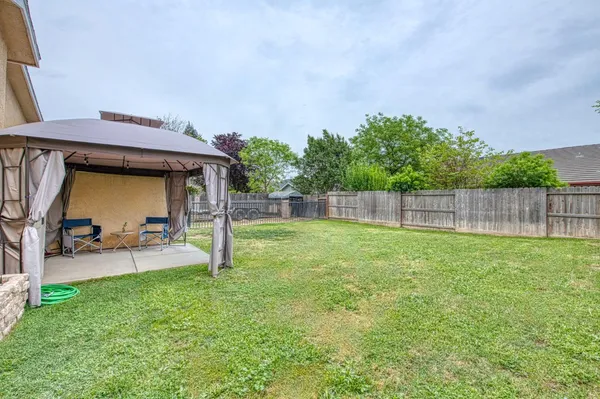 $420,000 | 2658 Santa Ana Avenue, Clovis, CA 93611