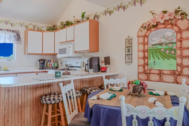 $334,900 | 5065 Spinnaker Lane, Unit D, Crown Point, IN 46307