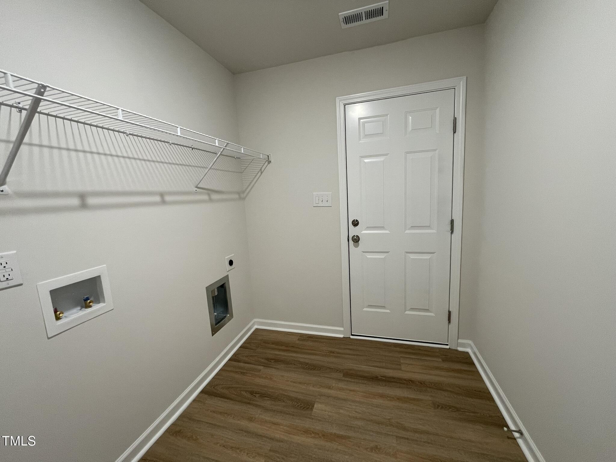 12 Flatland Drive Princeton, NC 27569 - Photo 16 of 20 a view of an empty room