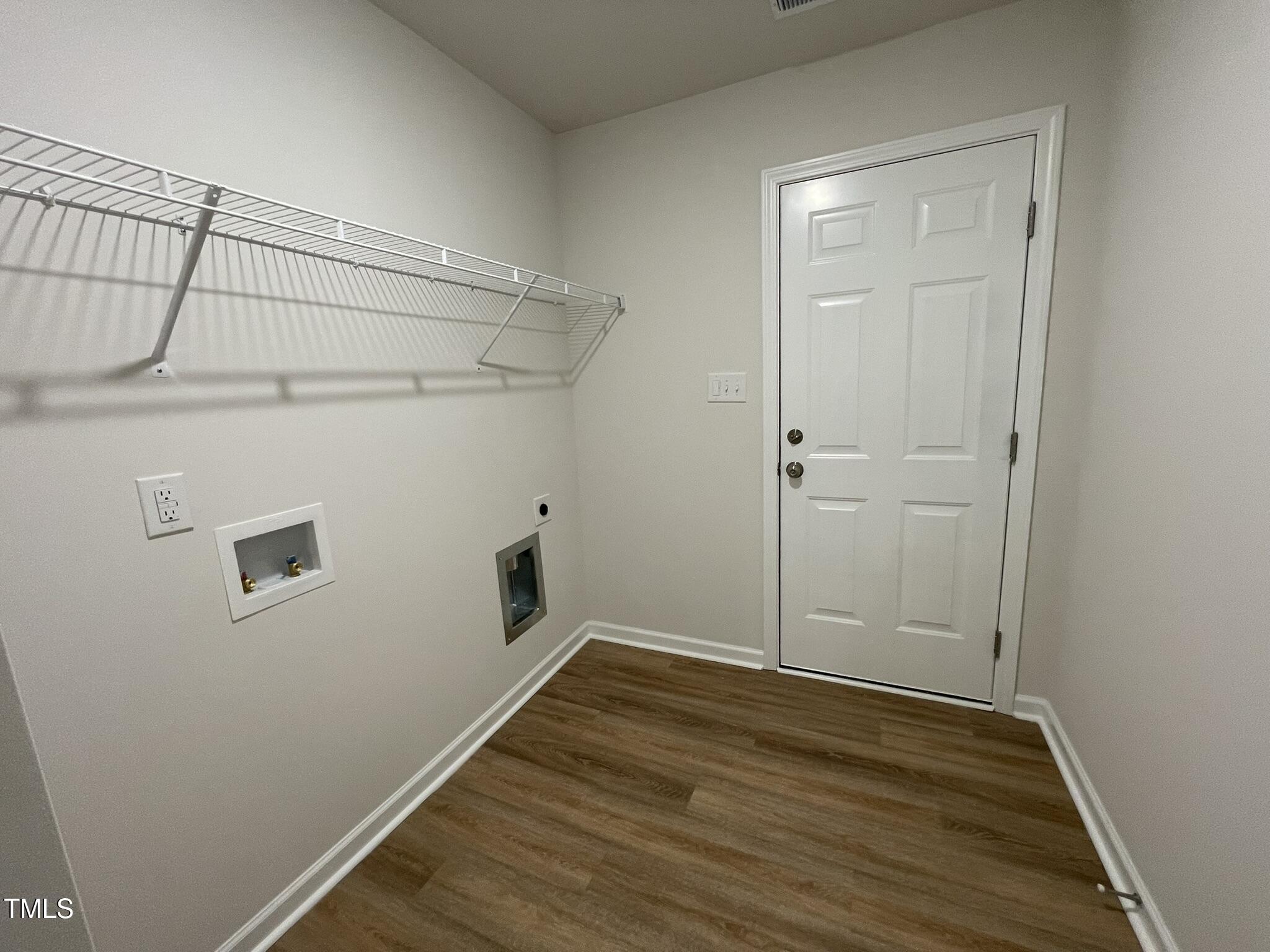 12 Flatland Drive Princeton, NC 27569 - Photo 9 of 20 a view of a small space